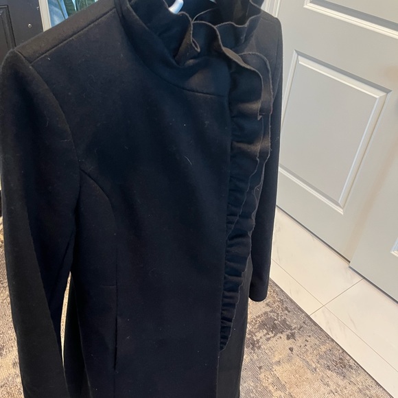 DKNY size 12 elegant black ruffled winter coat - Picture 11 of 17